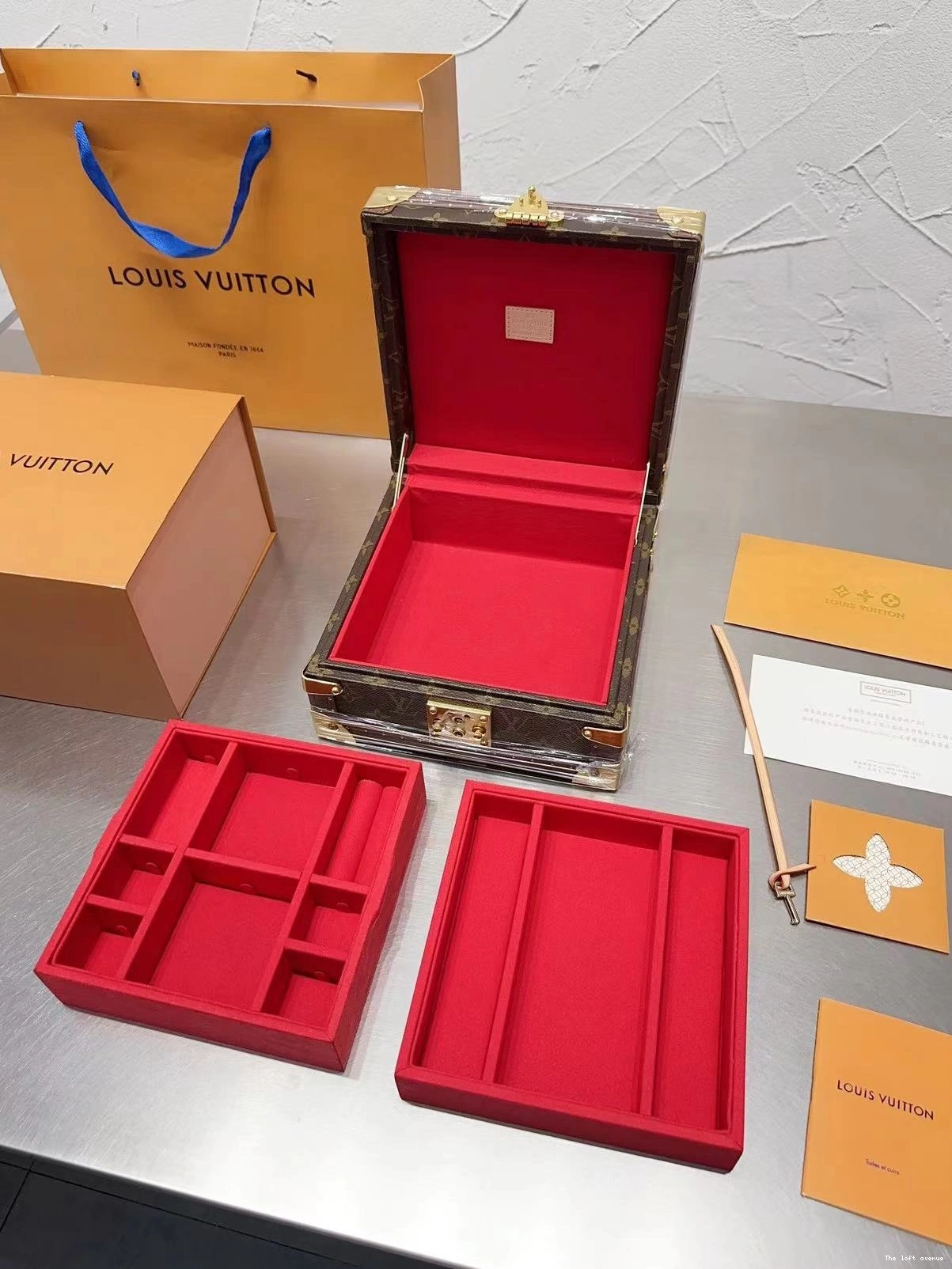 LV BOX CUSTOM JEWELRY 0807